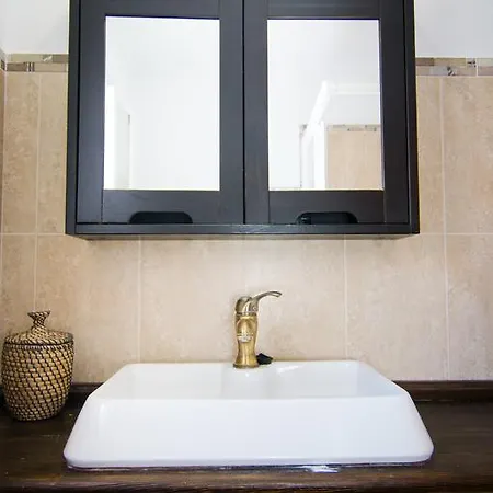 In Center With Pool And Close Beach