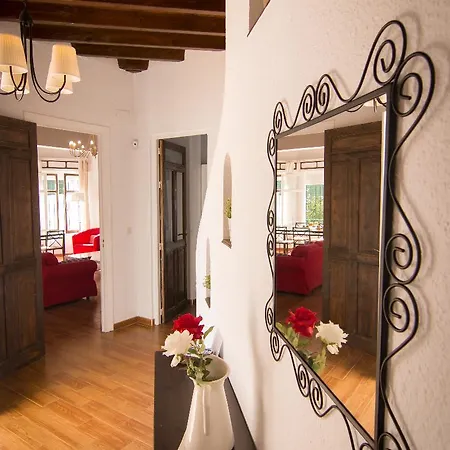 In Center With Pool And Close Beach Villa