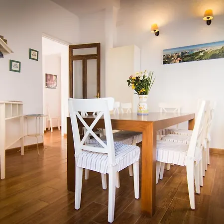 In Center With Pool And Close Beach * Fuengirola