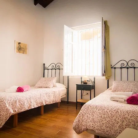 In Center With Pool And Close Beach Villa